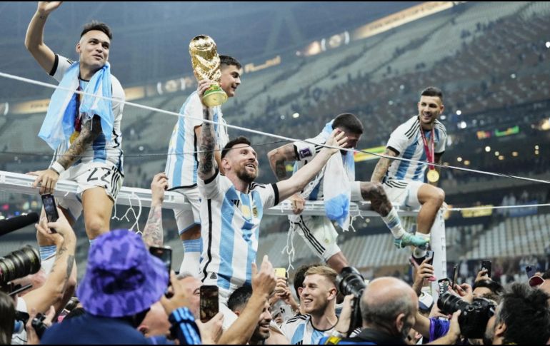 Lionel Messi encabeza la prelista de Argentina rumbo al Mundial 2026, en una convocatoria que mezcla experiencia, juventud y varias sorpresas. AFP / ARCHIVO