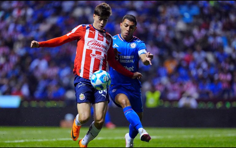 De cara a este nuevo compromiso, el Estadio Jalisco y el Banorte se preparan para ser las sedes de las batallas entre Chivas y Cruz Azul. Imago7 / ARCHIVO