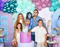 Mónica Rojo, Zoé Martínez, Alberto Martínez, María Emilia Martínez y Noé Martínez.