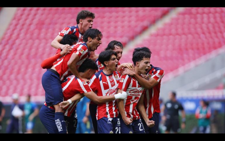 Ahora, el Guadalajara viajará a la Ciudad de México con la ilusión intacta y una ventaja contundente para buscar coronarse campeón Sub-21. IMAGO7