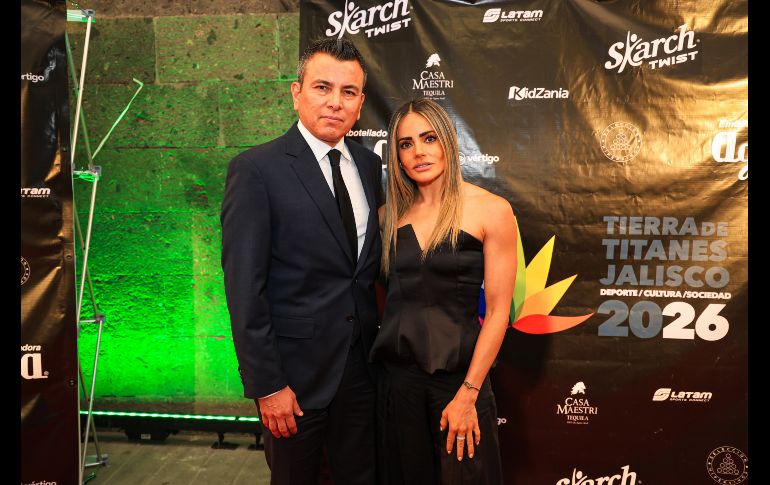 Las luces del Teatro Degollado iluminaron la noche de este martes una alfombra roja distinta a las habituales del cine o la televisión. EL INFORMADOR / J. Acosta
