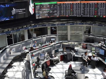 El IPC resultó afectado especialmente por pérdidas en las firmas Volaris, Banorte, Pinfra, Industrias Peñoles y Sigma. AFP/ARCHIVO