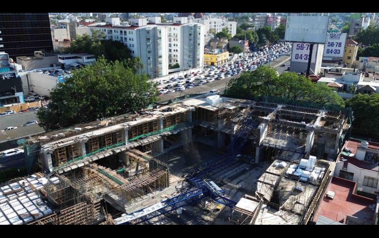 Debido a este incidente, personal de Protección Civil y de la Secretaría de Seguridad Ciudadana acordonó la zona afectada. SUN/O. Alvarado