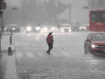 Las recientes lluvias en la Zona Metropolitana del Valle de México han provocado inundaciones, daños en viviendas y afectaciones viales. SUN / ARCHIVO