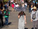 Pese a que en Guadalajara se prevé un día medio nublado a nublado, las altas temperaturas no perdonan este 17 de mayo. EL INFORMADOR / ARCHIVO