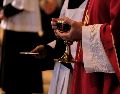 Quienes reciben el ministerio sacerdotal son llamados a servir en nombre de Cristo y de la Iglesia. Unsplash