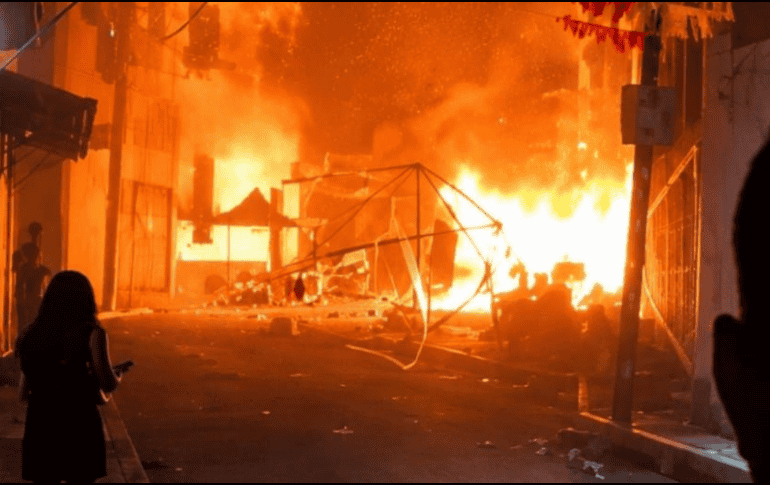 El director de la Unidad Estatal de Protección Civil y Bomberos de Jalisco señaló que, según la información preliminar que se investiga desde la Fiscalía de Jalisco, el incendio se dio por una serie de factores. ESPECIAL