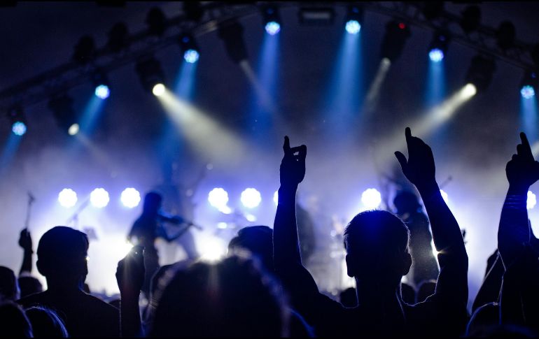 Cada semana, la capital jalisciense recibe a artistas y agrupaciones de distintos géneros musicales que atraen a miles de personas. PEXELS