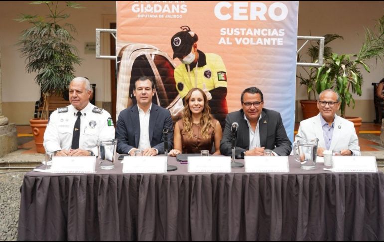 Autoridades estatales respaldaron la propuesta y buscarían sumar también penas para quienes conduzcan bajo el influjo de sustancias, lo que incluye reformas al Código Penal. CORTESÍA