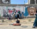 La ONG HRW aseguró que los civiles en Gaza continúan enfrentando hambre, falta de atención médica y violencia. EFE/A. Bureij