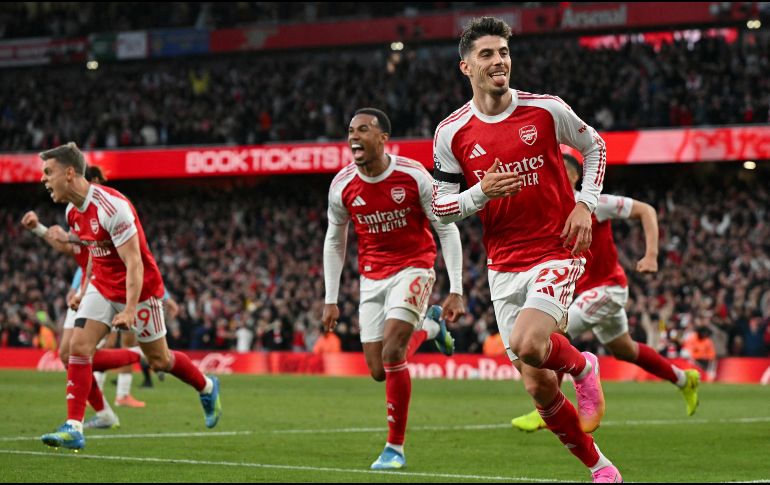 Arsenal rompió una sequía de 22 años y dejó atrás la lista de clubes históricos que siguen sin conquistar su liga local desde hace décadas. AFP/ ARCHIVO.