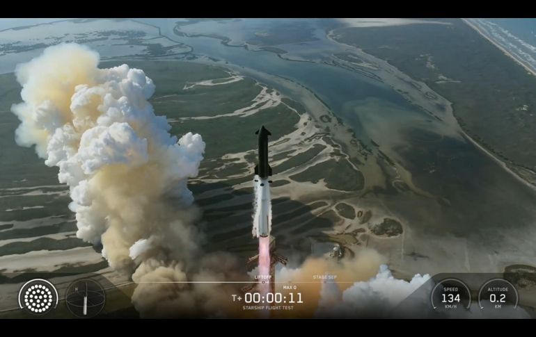 Captura de un video difundido por SpaceX del despegue de la nave Starship (V3) este viernes, desde Starbase, en el sur de Texas. EFE/@SpaceX