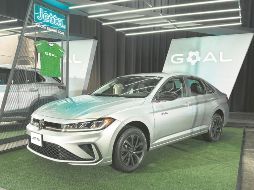 Jetta. El modelo se suma a la estética mundialista. ESPECIAL