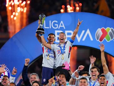 El impacto de este campeonato de Cruz Azul va mucho más allá de un simple trofeo para las vitrinas. Modifica por completo la narrativa y el debate sobre los "Cuatro Grandes" del futbol mexicano. IMAGO7