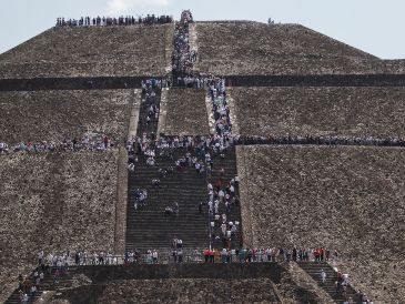 El "Mundial Social" es una estrategia del Gobierno de México diseñada para acompañar el Mundial de Futbol 2026, utilizando el deporte como herramienta para promover la paz, la inclusión y la cohesión comunitaria en todo el país. EFE/ARCHIVO