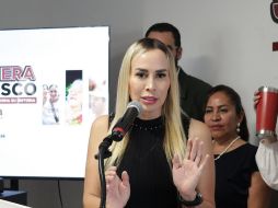 La líder morenista afirmó que a través de páginas y cuentas en redes sociales se distribuyen contenidos falsos y mensajes manipulados con el objetivo de desinformar a la población. CORTESÍA