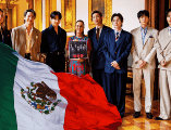 La Presidenta y los integrantes de BTS en Palacio Nacional. FACEBOOK / Claudia Sheinbaum Pardo