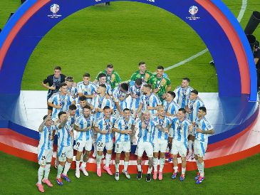Otras de los convocados destacados fueron las de Valentín Barco, Giovani Lo Celso y Facundo Medina. Imago7