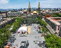 El Gobierno de Guadalajara hará la reubicación temporal de las calandrias que se estacionan sobre Hidalgo, a puntos cercanos, con el objetivo de impactar, lo menos posible, en su actividad. EL INFORMADOR/ A. Navarro