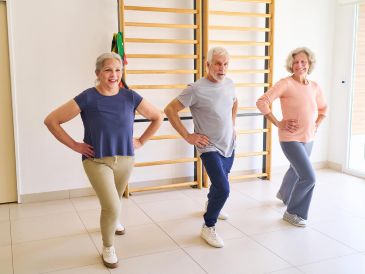 A medida que envejecemos, es un proceso natural perder un porcentaje de nuestra masa muscular si no la estimulamos de manera adecuada y constante.  ESPECIAL / CANVA