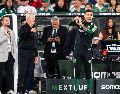 Javier Aguirre. El entrenador tricolor (izquierda) aprovechó el amistoso ante Australia para despejar las últimas dudas. IMAGO7/E. Espinosa