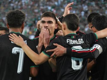 Se otorgarán facilidades a trabajadores para poder ver los partidos de la selección mexicana. EFE / O. Alonso.