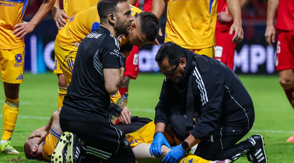 A sus 22 años, el mediocampista atraviesa uno de los momentos más complicados de su carrera, al enfrentar una recuperación que podría extenderse por varios meses. IMAGO7.