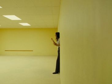 Backrooms ya está en los cines de México; descubre cuánto dura la película y si incluye una escena después de los créditos. X/ @A24.
