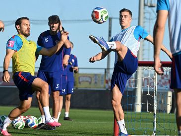 Seleccionados croatas en entrenamiento previo al juego contra Bélgica. X/HNS_CFF