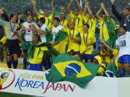 Entre los 9 participantes históricos de Conmebol, la regularidad la refleja a la perfección Brasil, que llegará a Norteamérica para ratificar su estatus único de asistencia perfecta de 23 ediciones y ha sido campeona en 5 ocasiones. AFP / ARCHIVO