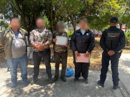 Luego de activarse los protocolos correspondientes, el adulto mayor logró reunirse con su familia. ESPECIAL/Policía de Guadalajara