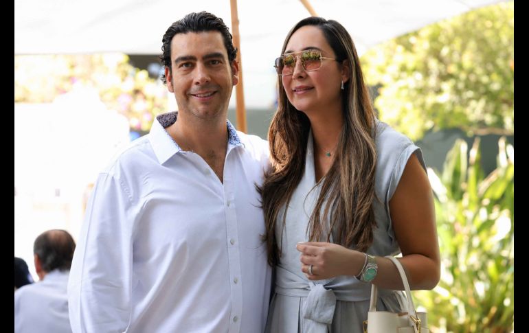 Tomás López y Ana Matos. GENTE BIEN JALISCO / Revista del 5 de Junio 2026
