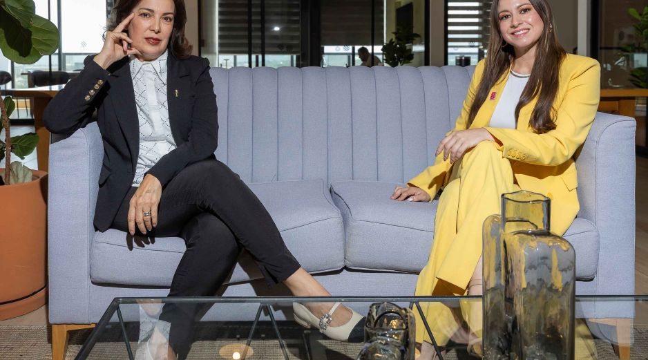 En portada: Olimpia Cabral y Montserrat Hidalgo. GENTE BIEN JALISCO / Revista del 5 de junio 2026