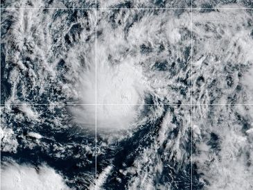 Foto satelital entregada por CIRA/NOAA que muestra a la tormenta tropical Amanda en el Océano Pacífico, el 3 de junio del 2026. AP