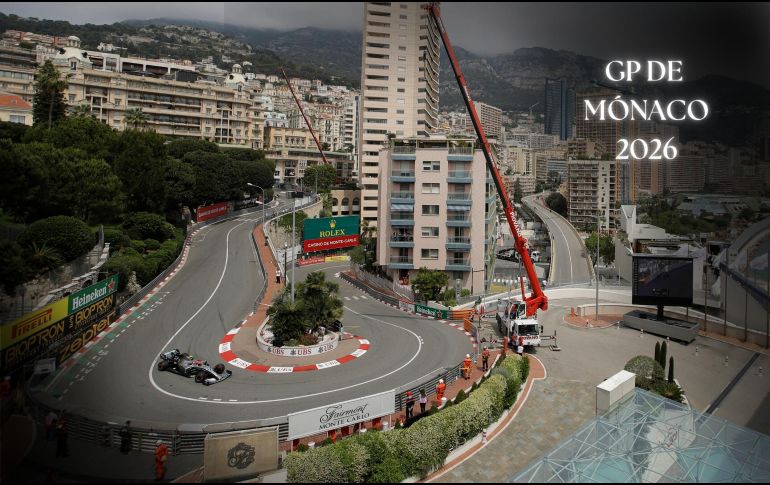 El circuito del GP de Mónaco es la joya de la Fórmula 1 y forma parte de la codiciada triple corona del automovilismo. ESPECIAL / AP y CANVA