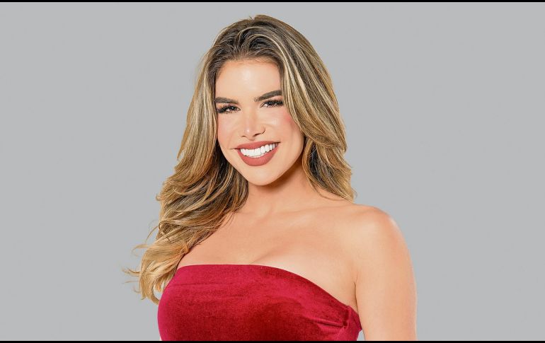 Marie Claire Harp. La conductora compartió su felicidad ante el estreno de su nuevo proyecto. CORTESÍA