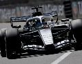 El piloto mexicano Sergio "Checo" Pérez, de Cadillac, compite en el Gran Premio de Fórmula 1 de Mónaco. EFE/EPA/S. Nogier