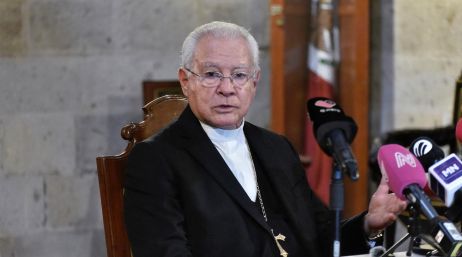El presbítero señaló que cuando se inician las campañas antes de tiempo por los precandidatos, se presta a infringir las reglas electorales. EL INFORMADOR/ARCHIVO