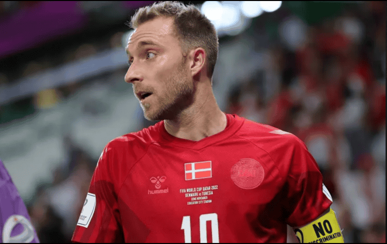 Por ahora, la noticia más importante es que Eriksen recibió atención inmediata, recuperó el conocimiento rápidamente y continúa bajo supervisión médica especializada. EFE/ARCHIVO