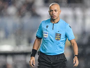 El brasileño Wilton Pereira Sampaio fue designado por la FIFA para arbitrar el duelo inaugural entre México y Sudáfrica en la Copa del Mundo 2026. AFP/ T. Ribeiro.