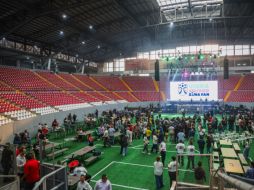 La zona permanecerá abierta diariamente de las 12:00 a las 22:00 horas y combinará el futbol con espectáculos para todas las edades. EL INFORMADOR/J. Acosta