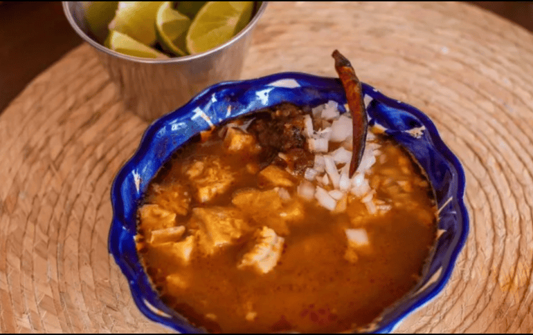 Con estos sencillos pasos, el menudo puede quedar limpio, sin olores desagradables y listo para convertirse en uno de los platillos más apreciados de la gastronomía mexicana. FACEBOOK / Menudería Lulú
