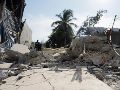 El terremoto fue detectado a las 07.37 hora local del lunes a unos 24 kilómetros al suroeste de la isla de Burias, en el sur de Mindanao, Filipinas. EFE/EPA/CERILO EBRANO