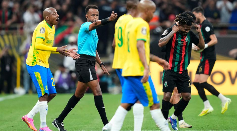 Artan había sido seleccionado por la FIFA como parte del grupo de 52 árbitros que participarían en el Mundial 2026, organizado por Estados Unidos, México y Canadá. AP Foto/Mosa'ab Elshamy
