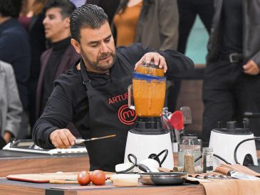 El concursante es captado durante el reto de eliminación. CORTESÍA