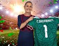 CLAUDIA SHEINBAUM. El torneo más importante del mundo no solo se juega en la cancha, sino también en la compleja arena política. ESPECIAL / SUN y CANVA