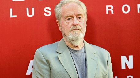 El cineasta británico será homenajeado junto con Glenn Close. AFP