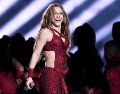 Según estimaciones financieras, la cantante colombiana obtendrá ganancias indirectas que rondan los 4 millones de dólares. AFP/ Archivo
