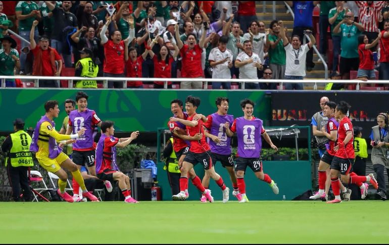 Corea del Sur remontó ante República Checa y conquistó a la afición tapatía en el primer partido mundialista disputado en el Estadio Guadalajara. A. NAVARRO.