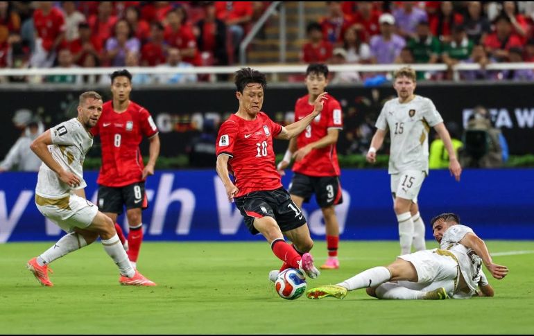 Corea del Sur remontó ante República Checa y conquistó a la afición tapatía en el primer partido mundialista disputado en el Estadio Guadalajara. A. NAVARRO.